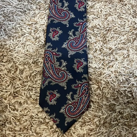 Christian Dior Blue Red & White Paisley All Silk Tie - Picture 7 of 16